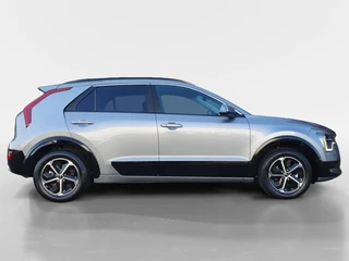 Kia Niro 1.6 GDi Hybrid DynamicPlusLine | Informeer naar beschikbaarheid | Schuifdak | NU MET €3.000 inruilpremie en €1000 voorraadvoordeel! / 4