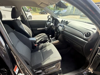 Suzuki Vitara 1.4 Boosterjet Select Smart Hybrid  | Trekhaak | Apple/Android | Adapt. Cruise | Camera | Stoelverwarming / 56