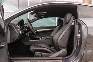 Mercedes E-klasse Coupé 200 Prestige Sport AMG pakket | Automaat | NL auto | 184 pk | 20 inch | Camera | Xenon | PDC | Sportstuur | Cruise-control | Climate-control | Leer / 14