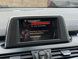 BMW 2 Series 218I Sport Line Automaat Navi Cruise LED / 32
