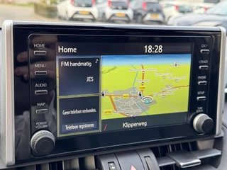 Toyota RAV4 2.5 HYBRID AWD BI-TONE PANO-DAK STOELVERW BLIND-SPOT 360° CAMERA PARK-SENSOREN APPLE/ANDROID EL-ACHTERKLEP / 25