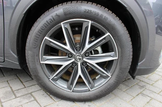 Lexus LBX 1.5 Cool 2WD / 11