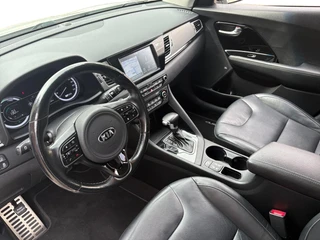 Kia Niro 1.6 GDi Hybrid ExecutiveLine | Trekhaak | Stoel verwarming en koeling | Lederen bekleding | Navigatie | Dodehoek detectie | Apple Carplay / Android Auto | Verbruik 1 op 20! / 13