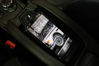 MINI Countryman John Cooper Works ALL4 Chili Automaat  / Navigatiesysteem Plus / Leder / Panoramadak / Harman Kardon / Stoelverwarming / Achteruitrijcamera / 19 Inch / Sportstoelen / Parkeersensoren voor+achter / Climate Control / Head-Up Display / 31