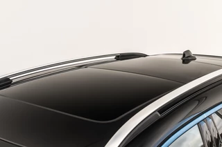 Lynk & Co 01 1.5 Plug-in Hybrid 262 Pk 360 Camera | Panoramadak | 75 km Elektrisch | Full Map Navi | NL Auto | 20 inch. LMV | 1e eigenaar / 49