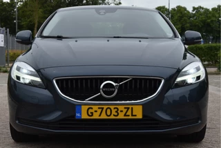 Volvo V40 1.5 T2 Polar  | NL-Auto | Historie | Standkachel | Stoelverwarming | Nav | Sfeerverl. | Full LED | Zeer netjes / 4