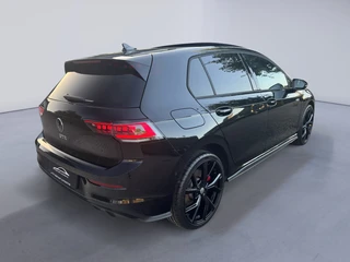Volkswagen Golf 1.5 eHybrid GTE / 5JR Garantie / Pano / Leer / Trekhaak / Matrix / Keyless / DCC / HUD / 6