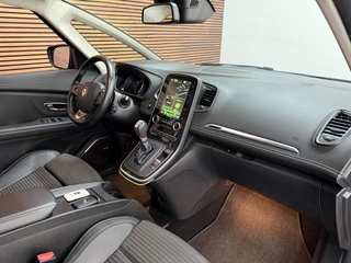 Renault Grand Scenic 1.3 TCe Bose | 7-Pers | Leder/Alcantara | Panorama voorruit | Massage stoel | BOSE Sound | Navigatie | Camera / 6