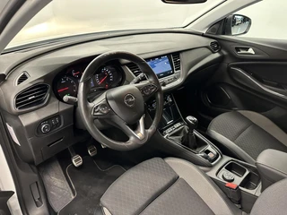 Opel Grandland X 1.2 Turbo Innovation CAMERA NAVI LM CARPLAY ECC CRUISE. / 16