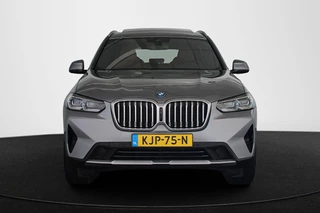 BMW X3 xDrive30e Panoramadak Merino Leder Apple CarPlay Achteruitrijcamera / 16