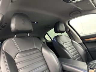 Alfa Romeo Stelvio 2.0 T AWD TREKHAAK LEER NAVI CRUISE ECC. / 15
