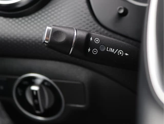 Mercedes-Benz A-Class 180 Ambition  | Trekhaak | Navigatie | LED | Org. NL / 29