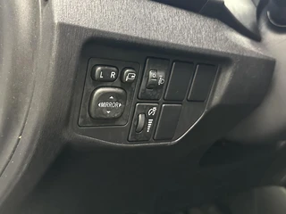 Toyota Prius 1.8 Plug-in Aspiration LEER NAVI CAMERA CRUISE. / 21