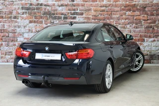 BMW 4 Serie Gran Coupé 420i Executive M Sport Pakket Automaat  / Navigatie / Trekhaak / Xenon / Parkeersensoren / 18 Inch / Climate Control / Bluetooth / Shadow Line / Lichtpakket / Cruise Control / 5