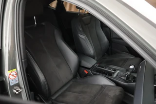 Audi Q3 Sportback 45 TFSIe 245pk S Edition S-Line LED Camera Keyless Navigatie Stoelverwarming / 2