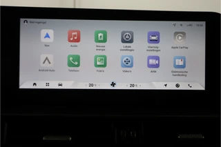 Omoda 5 EV Premium 61 kWh *DEMO* - Full Options! - Stuur-/stoelverwarming - Draadloze Apple Carplay of Android Auto - Schuif-/kanteldak - 7 jaar of 150.000km Fabrieksgarantie / 62
