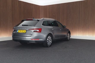 Skoda Superb Combi 1.4 TSI 218pk iV Business Edition Trekhaak Memory Stoelverwarming Virtual Cockpit Navigatie / 9