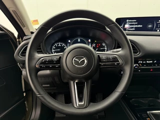 Mazda CX-30 2.0 e-SkyActiv-G M Hybrid Homura Automaat | Trekhaak | Head-up Display | Camera | Navigatie | Parkeersensoren / 17