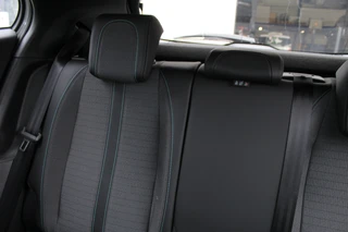 Peugeot 2008 1.2 PureTech 100PK Allure Pack  | Adaptieve Cruise | Origin NL | Dealer Onderhouden | Camera / 25
