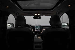 Volvo XC60 T8 Plug-in hybrid AWD Ultra Dark Snel Leverbaar! Te bestellen! / 38