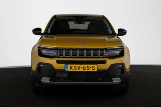 Jeep Avenger 1.2 e-Hybrid Summit Keyless JBL Elektrische Achterklep Achteruitrijcamera / 14