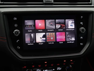SEAT Arona 1.0 TSi 115 Pk Fr Business Intense | Carplay | Cruise Control | Climate Control | Camera | Parkeersensoren | 17 Inch / 25