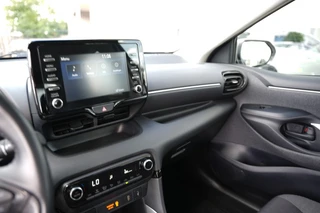 Toyota Yaris 1.5 HYB Camera,Carplay, Trekhaak / 22