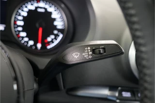 Audi A3 Sportback 35 TFSI CoD Design Pro Line Plus  | Trekhaak | Navi | Stl. verw. | Climate | PDC | LED | / 24
