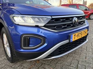 Volkswagen T-Roc 1.0 TSI Life  | LED | Apple Carplay | Adapt. Cruise | DAB+ | PDC v+a incl. Camera / 15