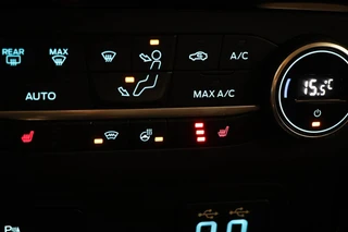 Ford EcoSport 1.0 EcoBoost Titanium | WINTER / NAVIGATIE / DESIGN / PARKING- PACK | TREKHAAK | 17" / 7