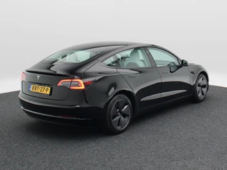 Tesla Model 3 Standard RWD Plus 60 kWh 238 Pk | Stoelverwarming | Panoramadak | Camera | Adaptive Cruise | 18 Inch | 41.788 Km !! / 4