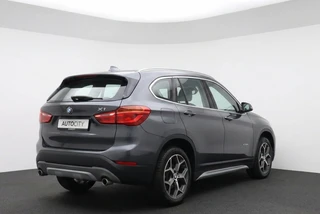 Bmw X1 sDrive20i Orange Edition 192PK Pano | Leder | HUD | Stoelverwarming / 4