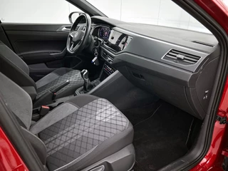 Volkswagen Taigo 1.0 TSI R-Line | Pano | Camera | Virtual Cockpit | CarPlay | Adaptive Cruise / 5