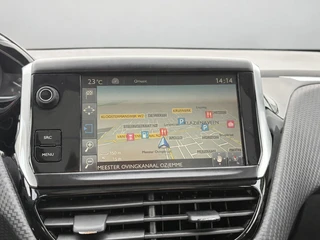Peugeot 2008 1.2 PureTech Blue Lion / 26