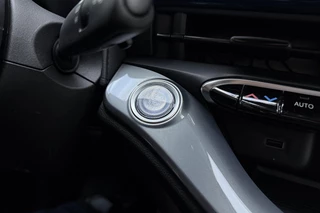 Fiat 500 1.0 Hybrid La Prima | Cabrio | Lederen bekleding | Keyless | Camera | Cruise control | Lichtmetalen velgen | Navigatie | Draadloze apple carplay/android auto | JBL audio / 26
