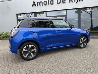 Suzuki Swift 1.2 Style Smart Hybrid / 4