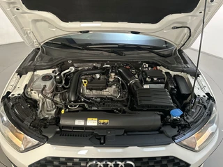 Audi A1 Sportback 25 TFSI Pro Line Navigatie DAB+ App-Connect Virtual Cockpit / 11