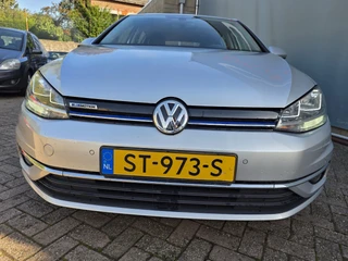 Volkswagen Golf 1.5 TSI Comfortline NAVI TEL LM PDC V+A ADAPTIVE CC DAB / 5
