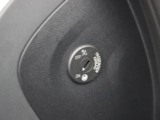 BMW iX3 High Executive 80 kWh | SOH 95% | Panoramadak / 49