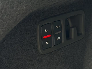Audi Q8 60 TFSI e Quattro Competition Head-up | B&O | Trekhaak | 360 C / 10