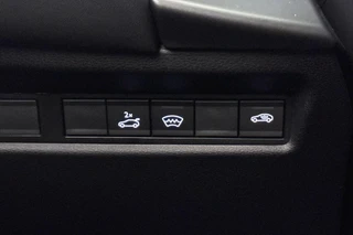 Jeep Compass First Edition 74 kWh  Panoramadak 360 Camera Massage / 29