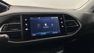 Peugeot 308 SW 1.2 PureTech Active Pack TREKHAAK NACI LM CARPLAY. / 40