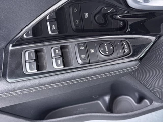 Kia Niro 1.6 GDi Hybrid DynamicLine  - Trekhaak - Camera - Navigatie - AppleCarplay - Android Auto - Fabrieksgarantie tot 05-2027 / 21