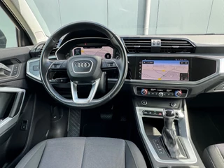 Audi Q3 45 TFSI* AUTOMAAT* Parkeercamera* Xenon/led * Navigatiesysteem * / 4