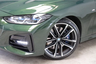 BMW 4 Serie Cabrio 430i High Executive M Sport Pakket Automaat  / Live Cockpit Professional / Harman Kardon / Air Collar / Leder / Head-Up Display / 19 Inch / M Sportremsysteem / Driving Assistant Professional / Safety Pakket / Laserlight / CoPilot Pack / Shadow Line / 10