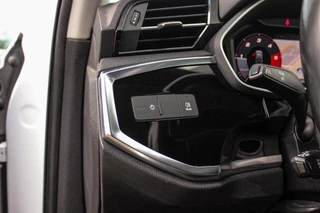 Audi Q3 Sportback 35 TDI Pro Line S | S-line | Apple Carplay | Achteruitrijcamera | Virtual Cockpit | Rijstrooksensor | Cruise control | Trekhaak | MMI Navigatie | Leer | Parkeer assistent / 41