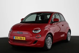 Fiat 500 Urban 42 kWh Stoelverwarming Apple CarPlay Achteruitrijcamera