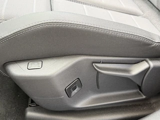 Opel Grandland 1.2 Turbo Hybrid GS | Afneembare Trekhaak | Schuif Kantel Dak | Focal | AGR Stoelen | Head Up Display | Stoel-/Stuur-/Ruitverwarming | / 14