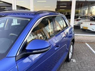 Volkswagen T-Roc 1.0 TSI Life  | LED | Apple Carplay | Adapt. Cruise | DAB+ | PDC v+a incl. Camera / 17