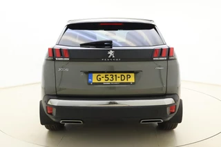 Peugeot 3008 1.2T GT Line 130pk | Navigatie | Achteruitrijcamera | Climate Control | LED koplampen | Handsfree kofferklep | Keyless Entry & Start | Apple Carplay & Android Auto | 19'' Lichtmetalen velgen | 1.400kg trekgewicht | 1e eigenaar / 12